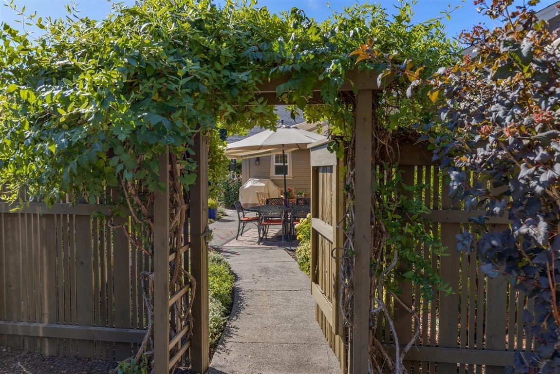1096 Pumpkin Ridge Eagle Point, OR 97524 - Photo 30 of 35 Additional Photo