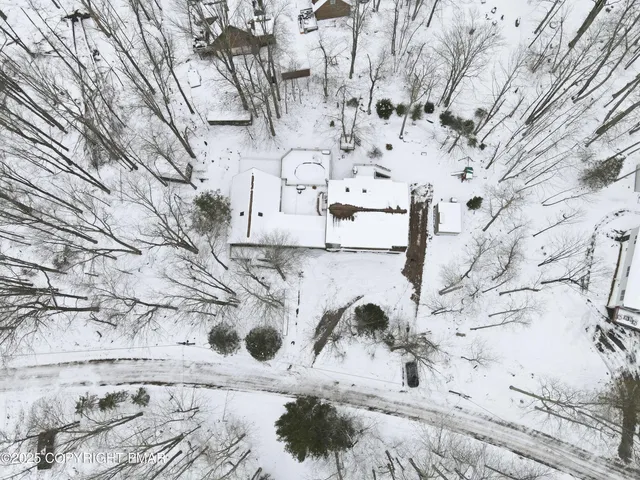 $559,000 | 178 Comanche Trail, Pocono Lake, PA 18347