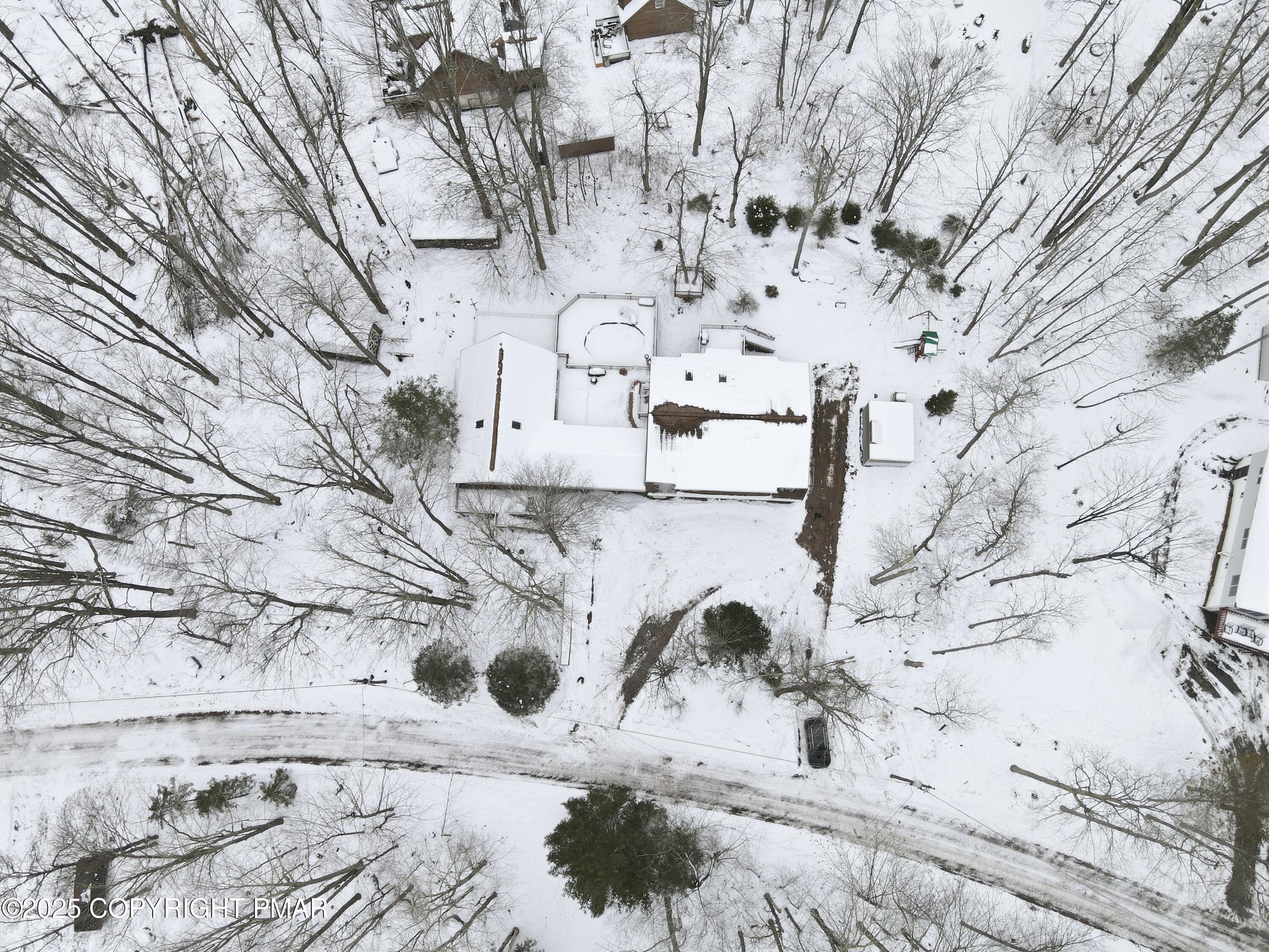 178 Comanche Trail Pocono Lake, PA 18347 - Photo 126 of 138 126-114_dji_fly_20251217_105624_275_1765