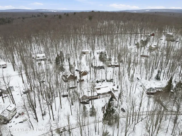 $559,000 | 178 Comanche Trail, Pocono Lake, PA 18347