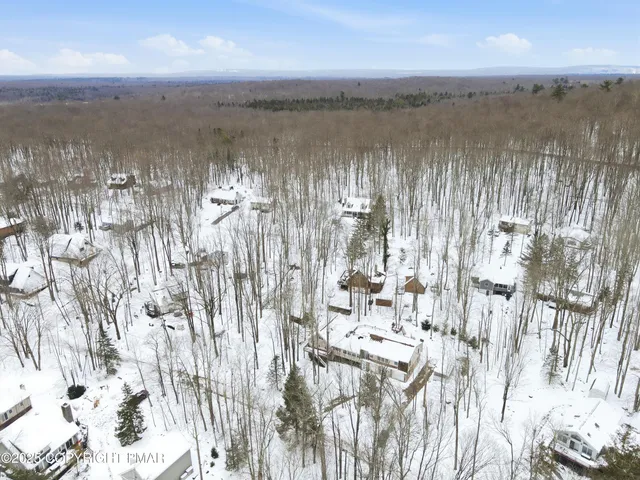 $559,000 | 178 Comanche Trail, Pocono Lake, PA 18347