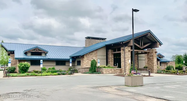 $559,000 | 178 Comanche Trail, Pocono Lake, PA 18347