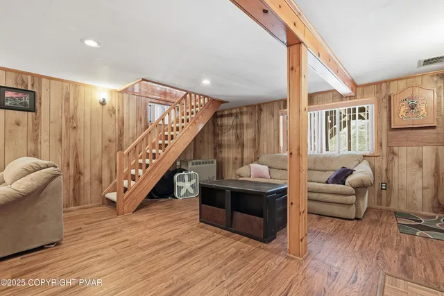 $559,000 | 178 Comanche Trail, Pocono Lake, PA 18347