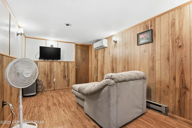 $559,000 | 178 Comanche Trail, Pocono Lake, PA 18347