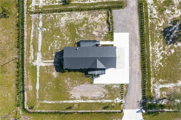 $7,750,000 | 17700 Pronghorn Street, Alva, FL 33920