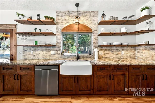 $995,000 | 292 Rio Vista Boulevard, McCall, ID 83638