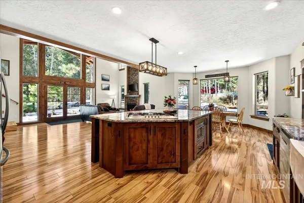$995,000 | 292 Rio Vista Boulevard, McCall, ID 83638