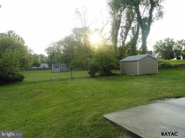 254 Heistand Road York, PA 17402 - Photo 15 of 16 Gallery Image 15