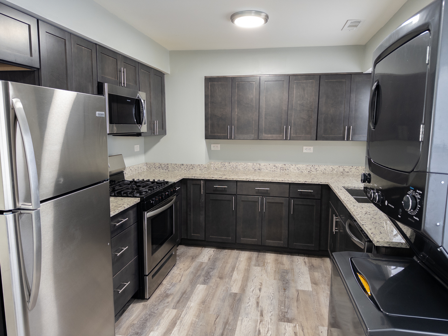 104 Walnut Street Park Forest, IL 60466 - Photo 4 of 15