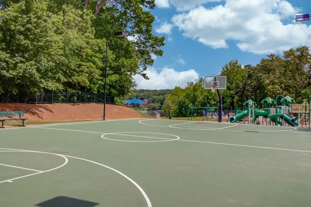a view of a tennis court