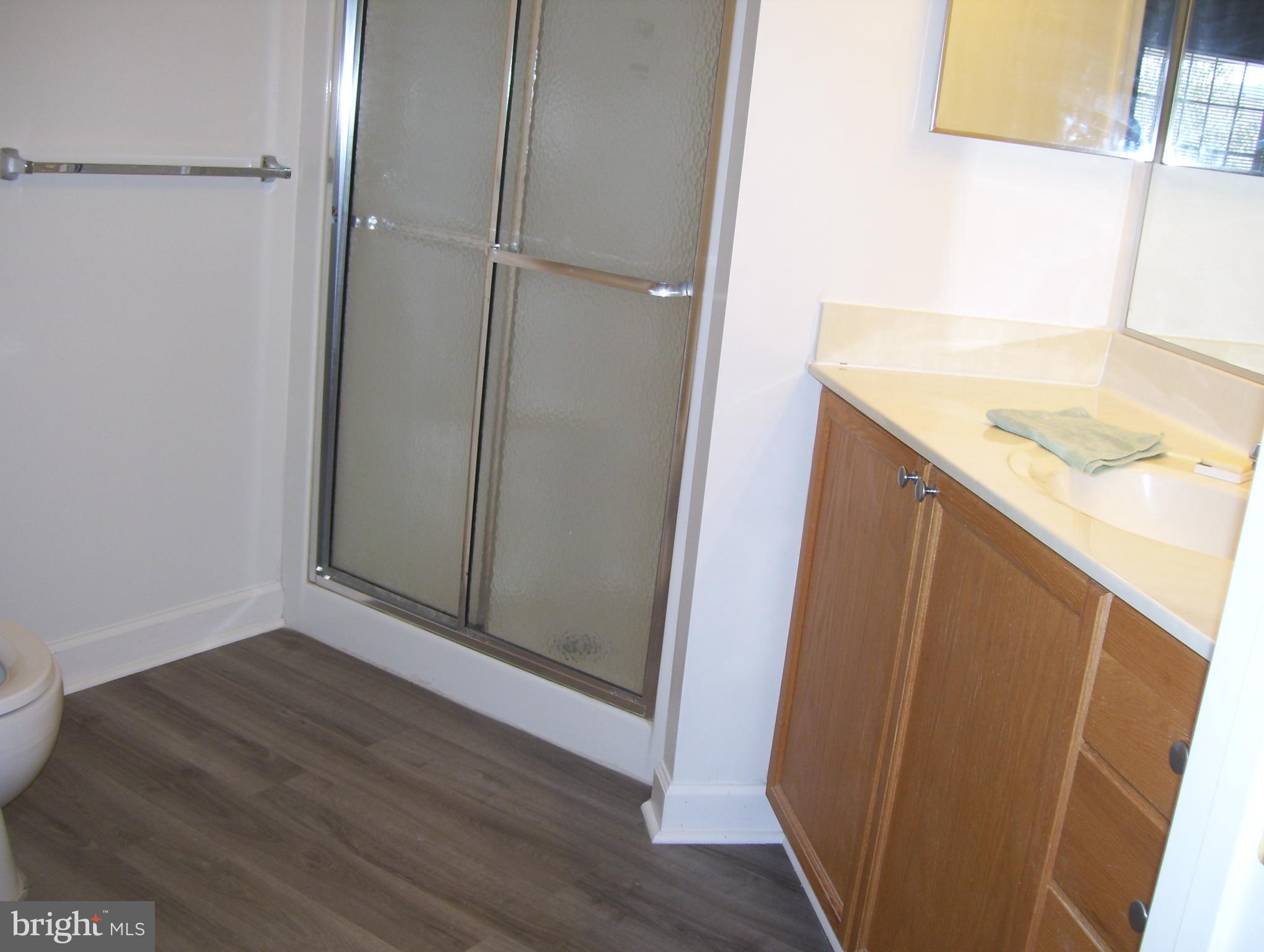 2503 Coleridge Drive, Unit 3B Frederick, MD 21702 - Photo 11 of 30 Primary Suite Full Bath