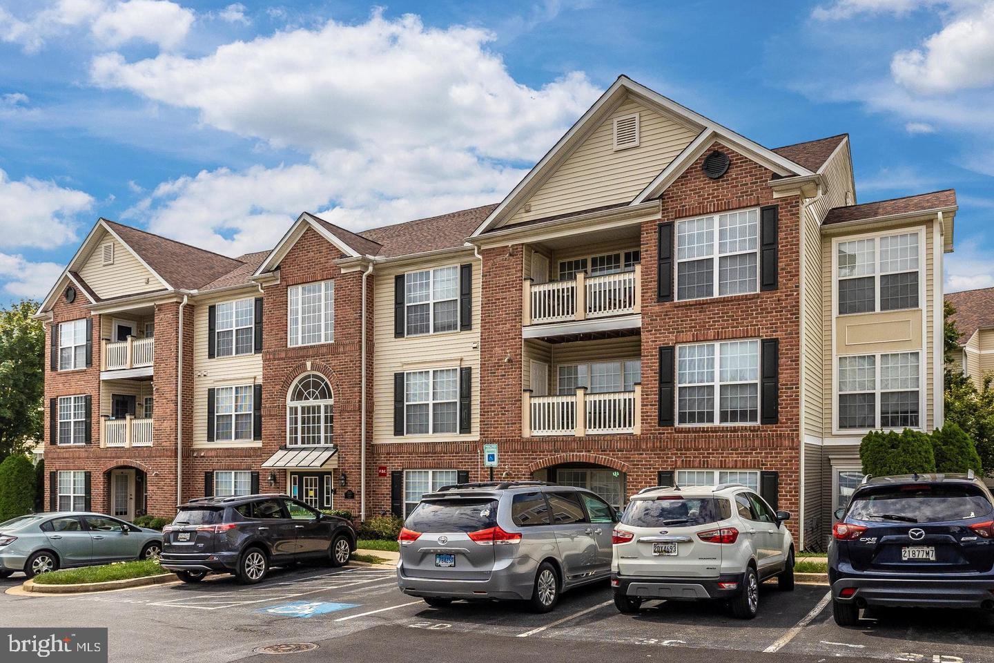 2503 Coleridge Drive, Unit 3B Frederick, MD 21702 - Photo 18 of 30 Exterior front