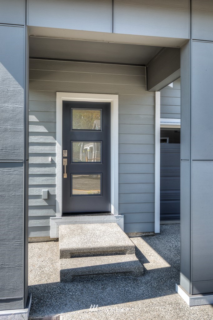 4131 208th Place Southeast, Unit A Bothell, WA 98021 - Photo 4 of 19 a view of entrance