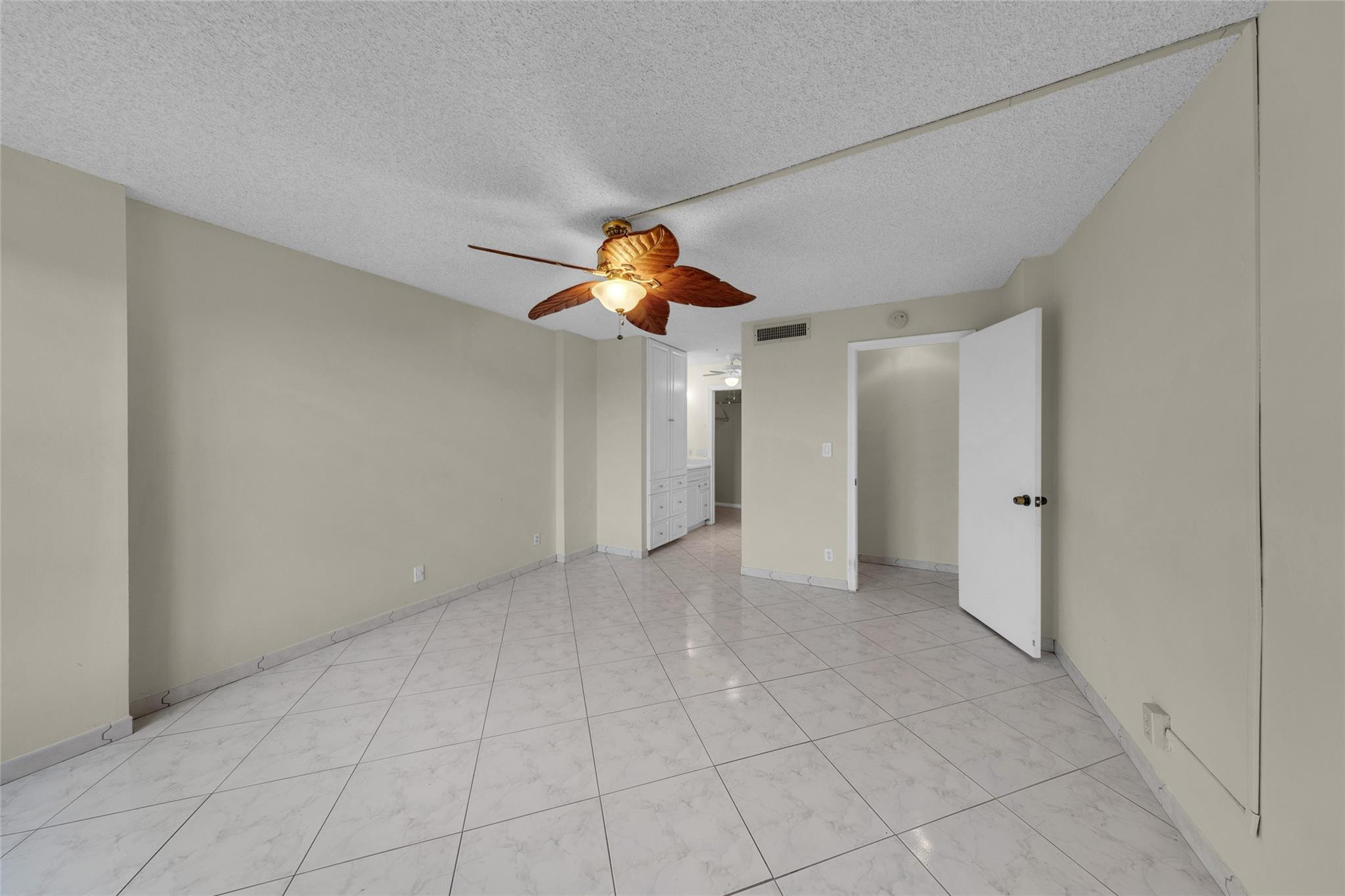 7 Royal Palm Way, Unit 4080 Boca Raton, FL 33432 - Photo 19 of 42 Photo 19