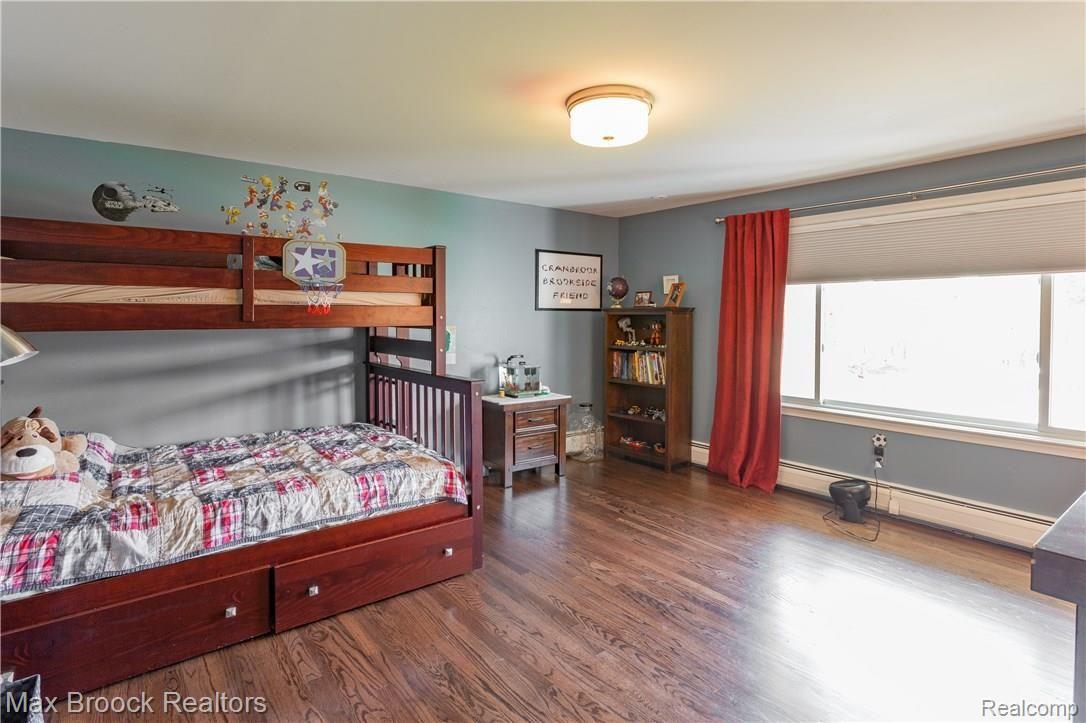 5733 Raven Road Bloomfield Hills, MI 48301 - Photo 24 of 37 img_9626.jpg