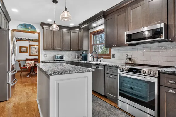 $539,900 | 10434 Sourwood Court, Brighton, MI 48114