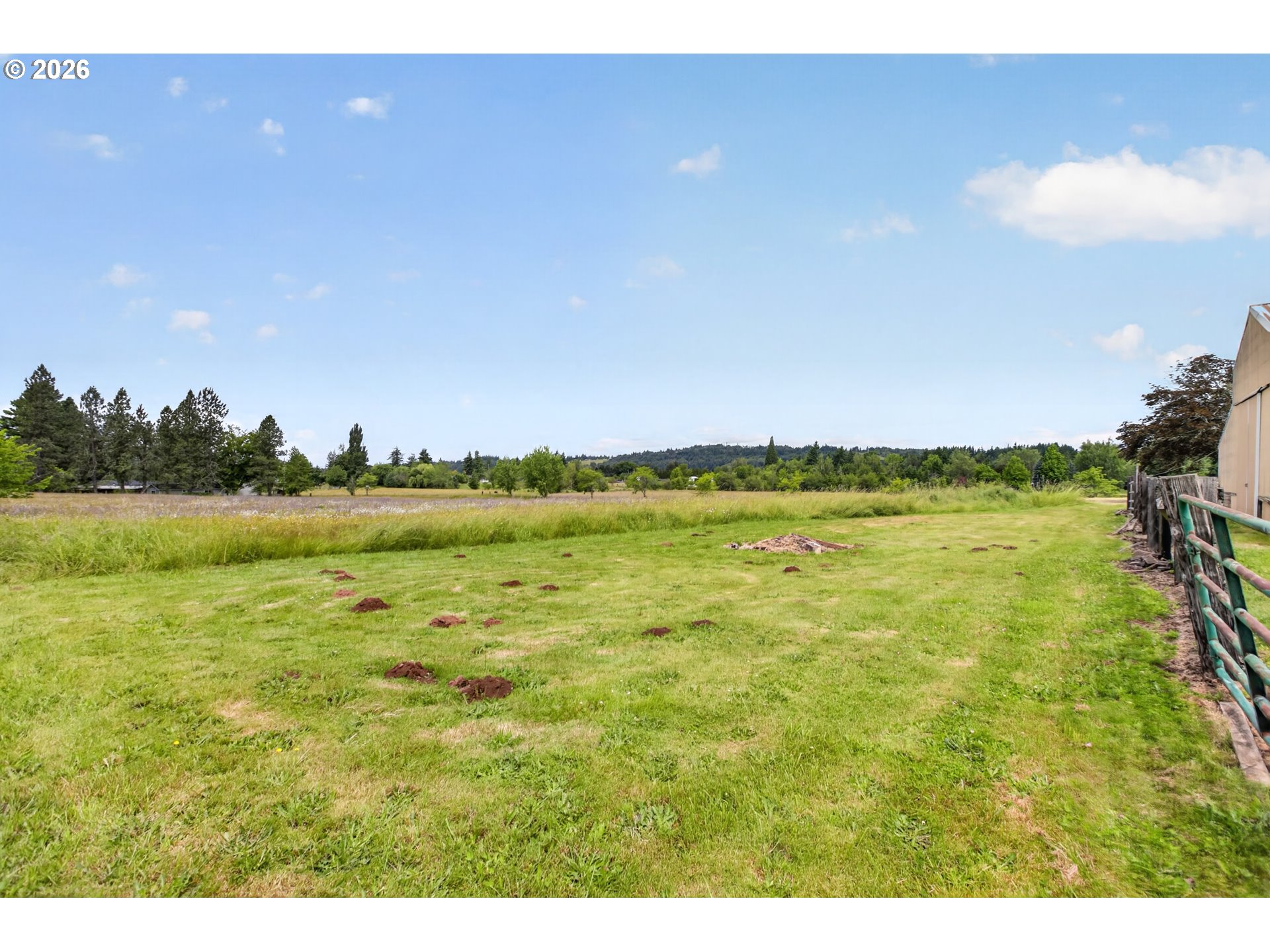 1731 Southeast Henkle Road Corbett, OR 97019 - Photo 36 of 48