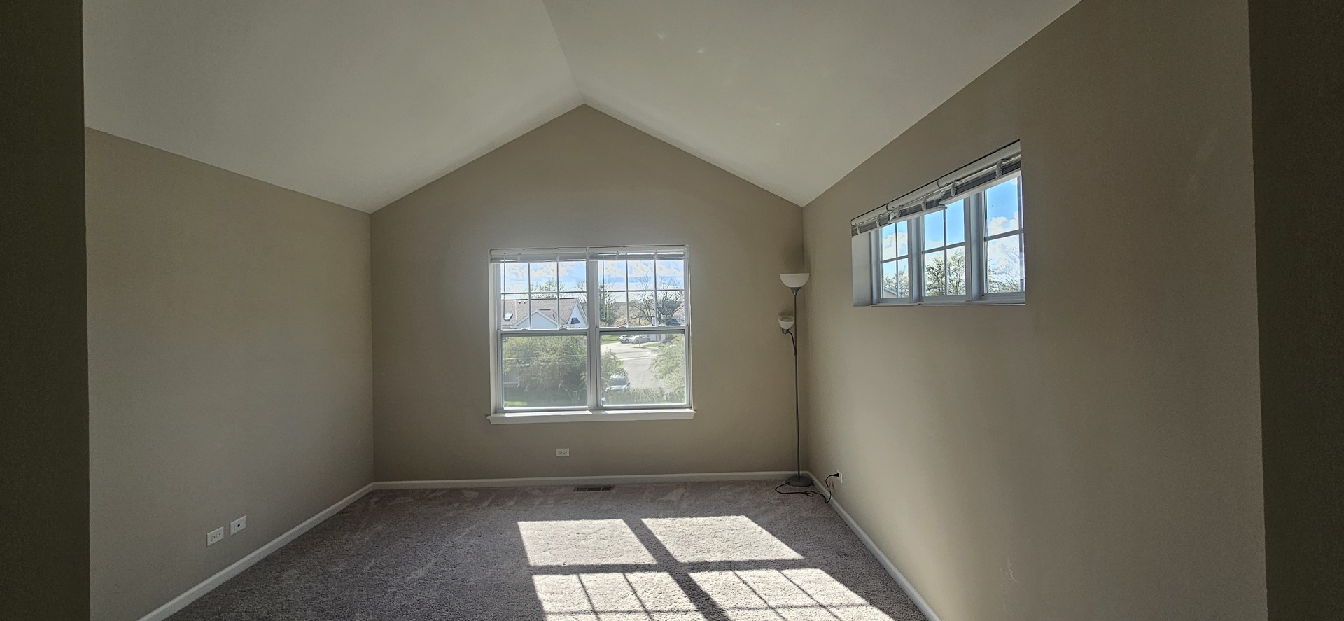 210 Timberleaf Circle Roselle, IL 60172 - Photo 11 of 14 an empty room with windows