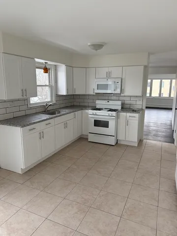 $730,000 | 10320 Mansfield Avenue, Oak Lawn, IL 60453