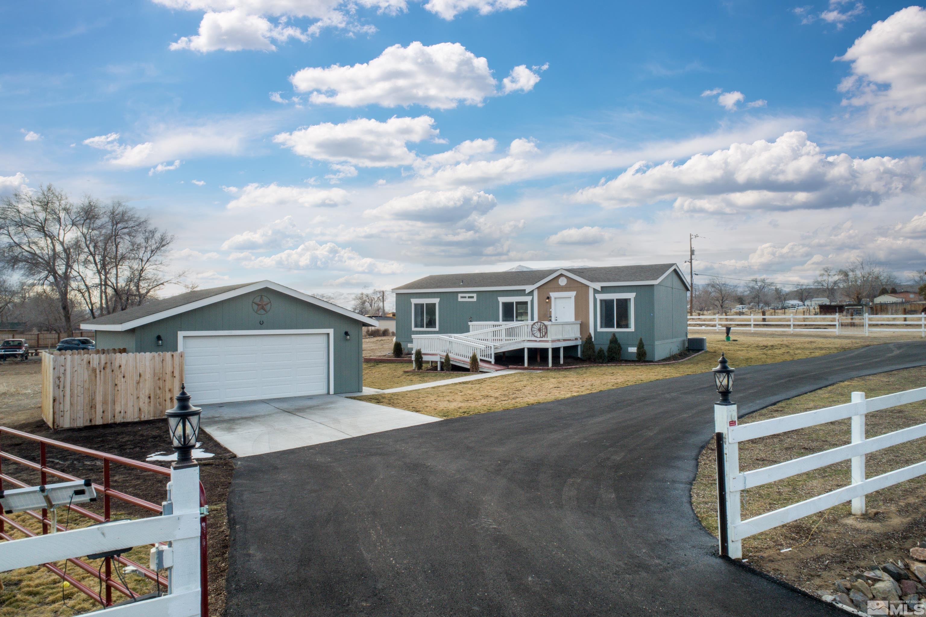 11980 Jean Way Reno, NV 89506 - Photo 4 of 32 Photo 4