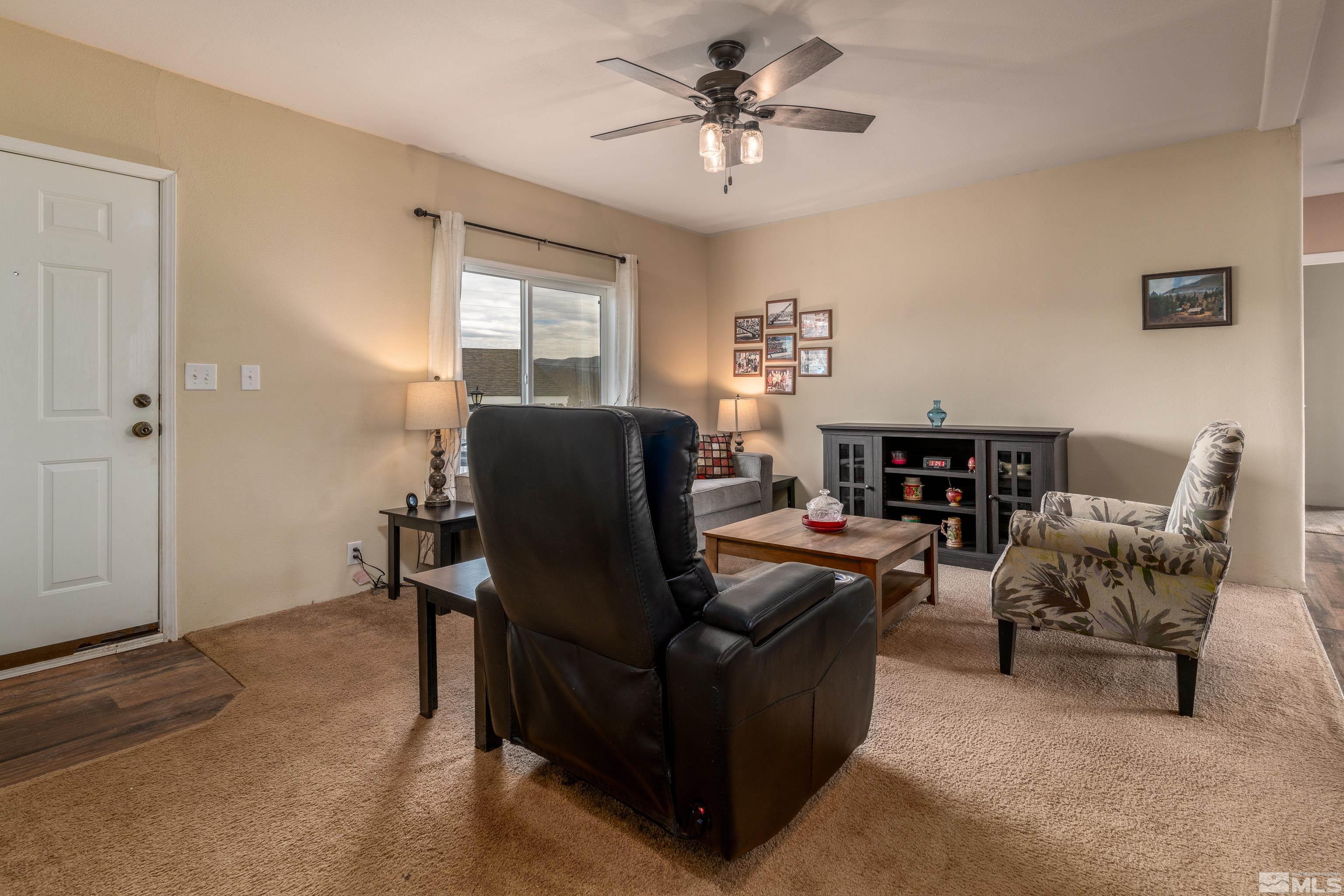 11980 Jean Way Reno, NV 89506 - Photo 8 of 32 Photo 8