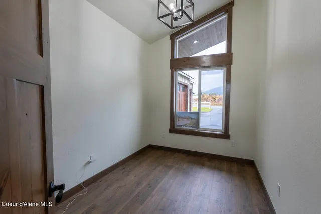 $829,500 | 105 Backtrack Road, Sandpoint, ID 83864