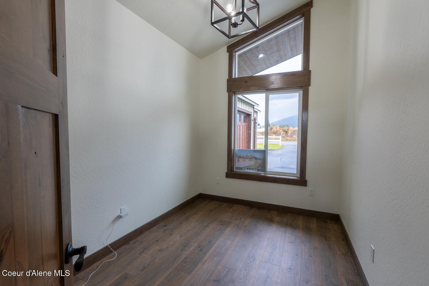 105 Backtrack Road Sandpoint, ID 83864 - Photo 25 of 31 office