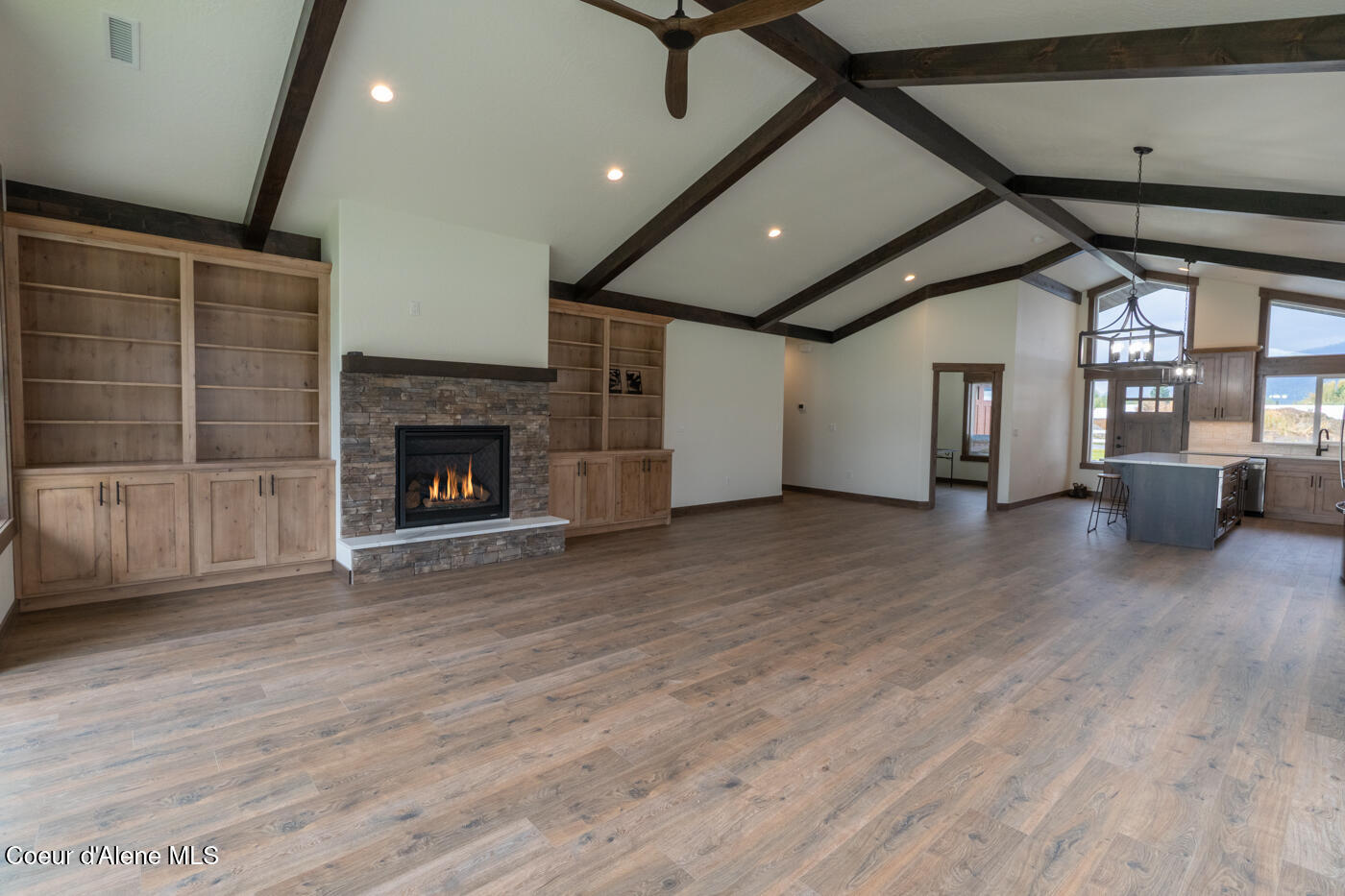 105 Backtrack Road Sandpoint, ID 83864 - Photo 6 of 31 great room