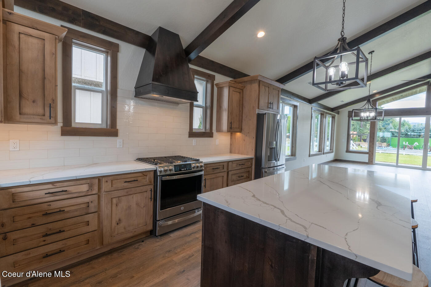 105 Backtrack Road Sandpoint, ID 83864 - Photo 10 of 31 kitchen