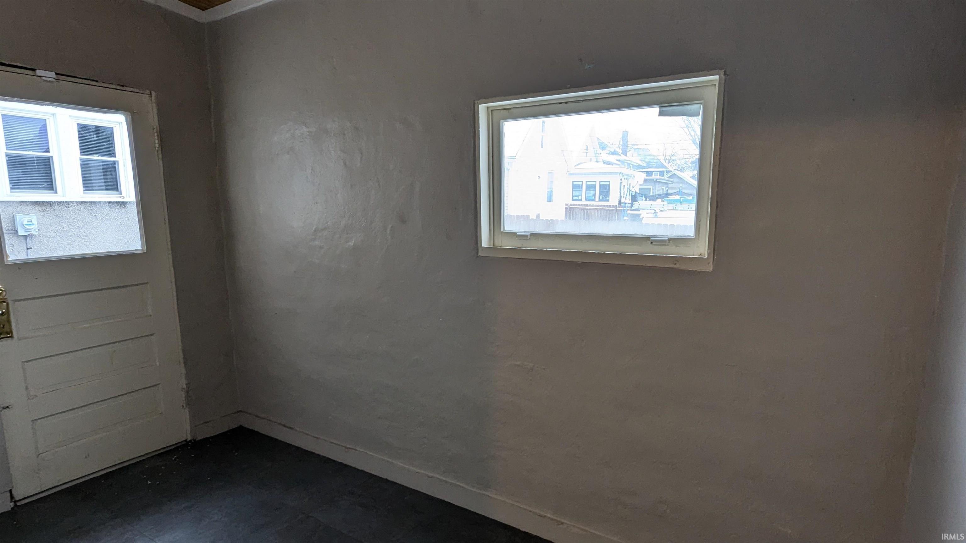 2911 Broadway Fort Wayne, IN 46807 - Photo 13 of 26