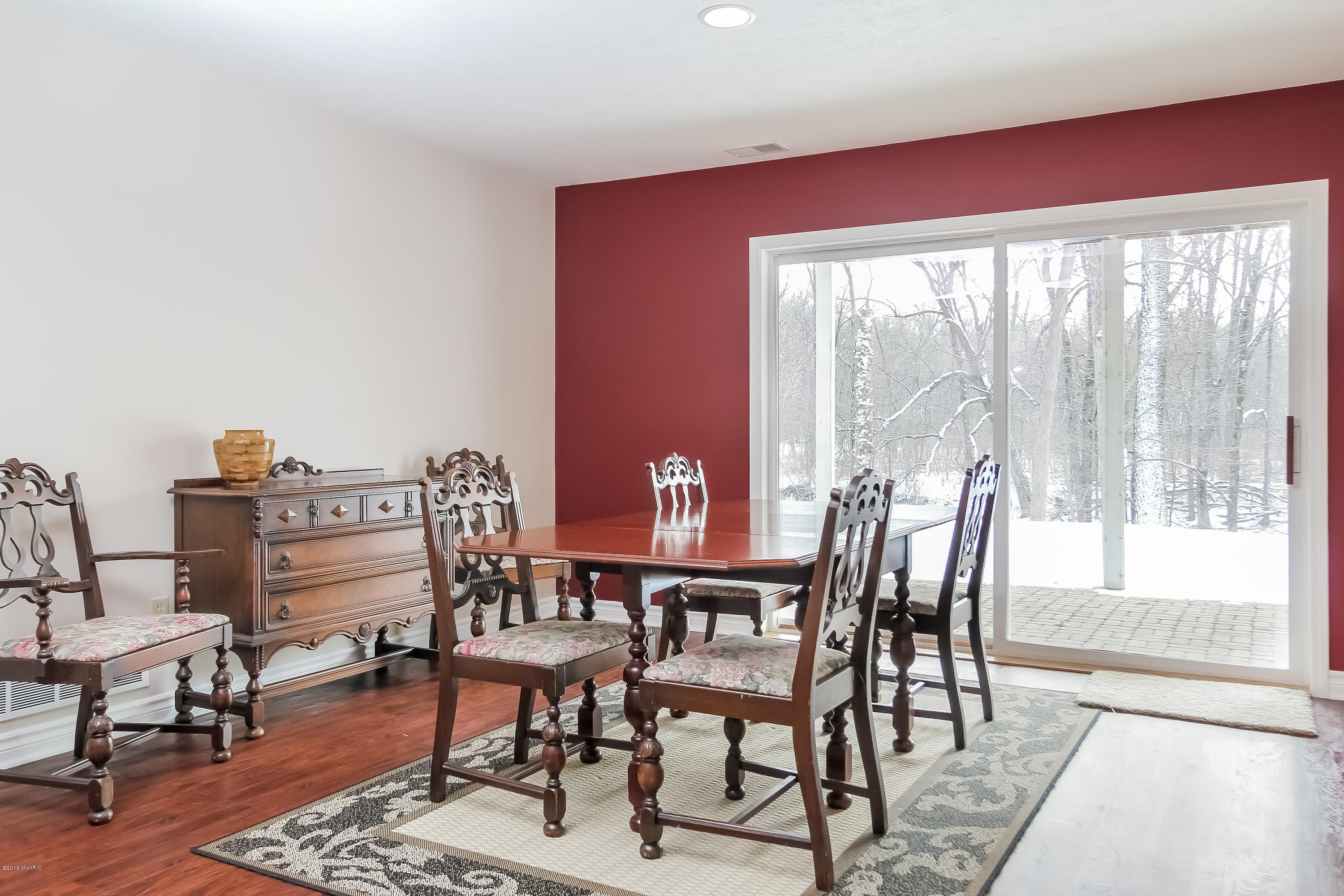2309 Loop Road Middleville, MI 49333 - Photo 23 of 38 034-Sitting_Room-2314411-large