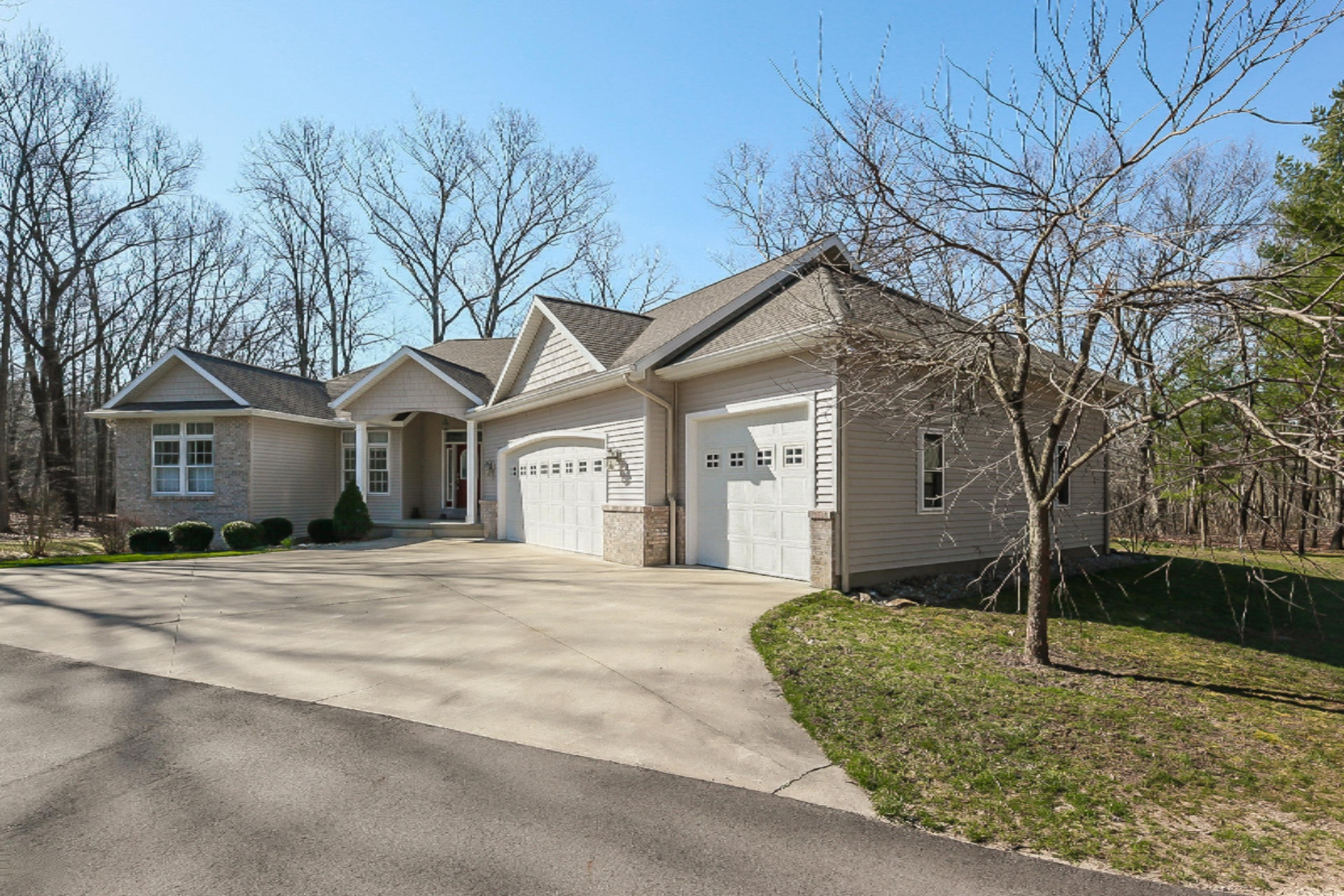 2309 Loop Road Middleville, MI 49333 - Photo 6 of 38 004-Front_View-2614646-medium