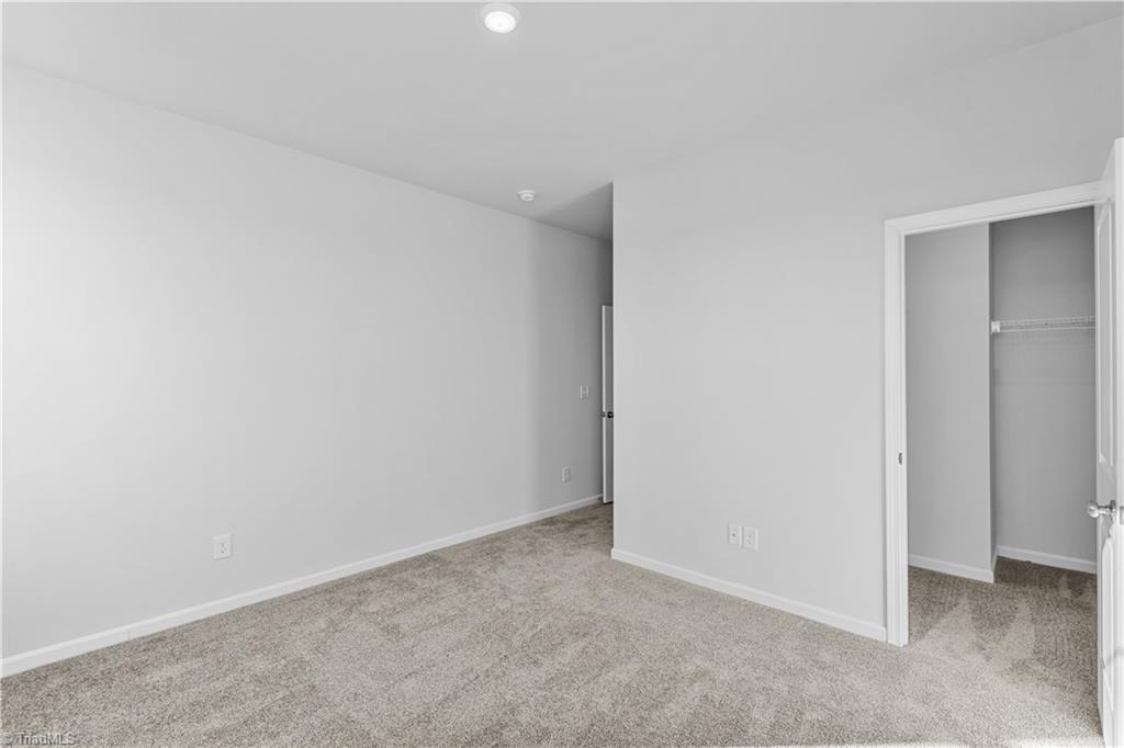 3000 Bayou Street Graham, NC 27253 - Photo 19 of 39 Access to the Full Bath