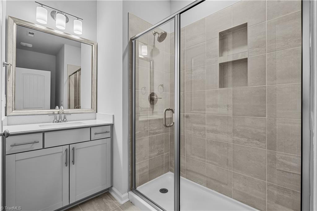 3000 Bayou Street Graham, NC 27253 - Photo 20 of 39 Full Bath on Main