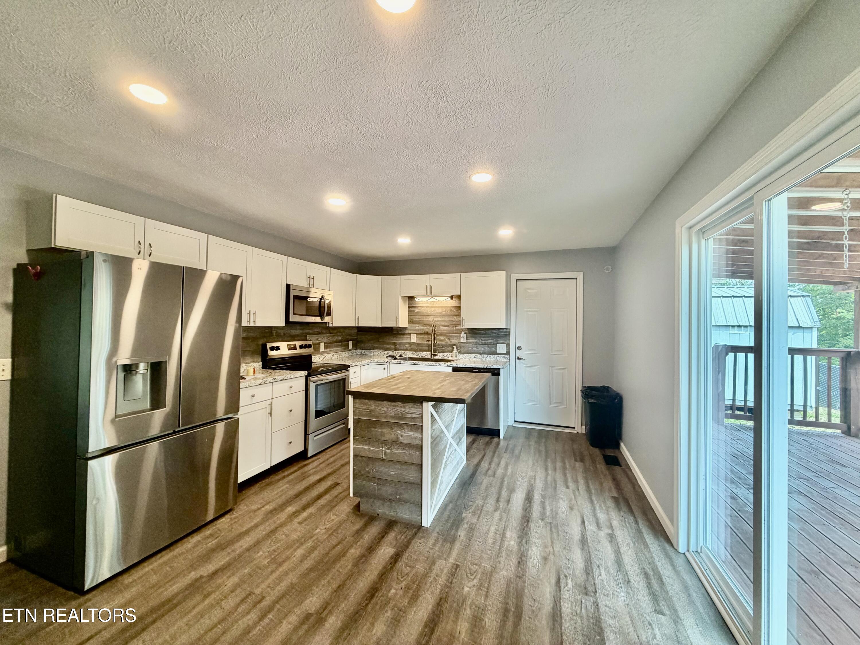 618 Essary Road Tazewell, TN 37879 - Photo 13 of 46 IMG_4771