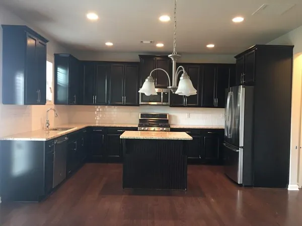 $2,500 | 2168 Lakeview Bend Way, Buford, GA 30519