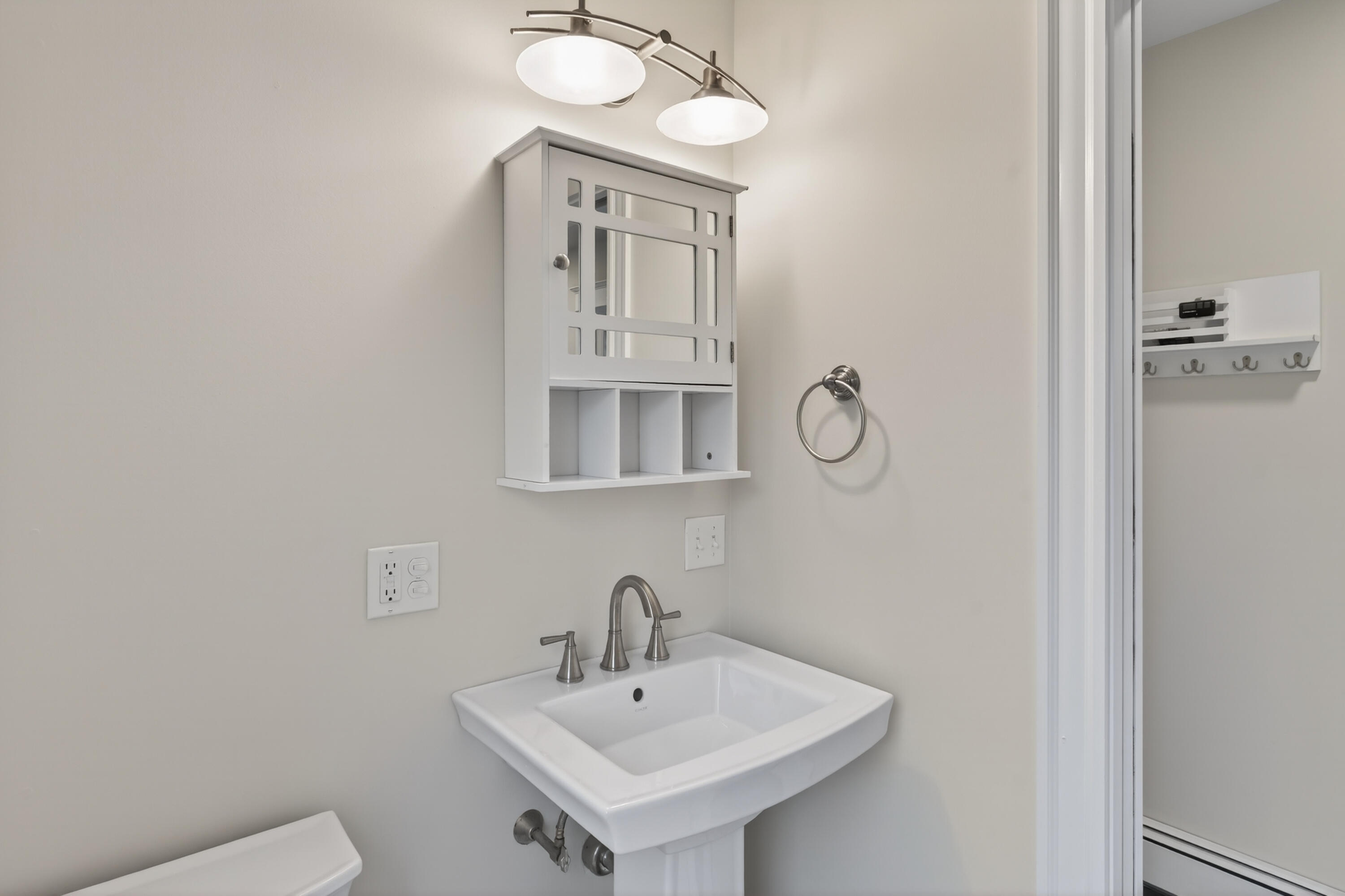 275 Middle Road Falmouth, ME 04105 - Photo 24 of 43 24_275 Middle Rd, _Morneau Studios
