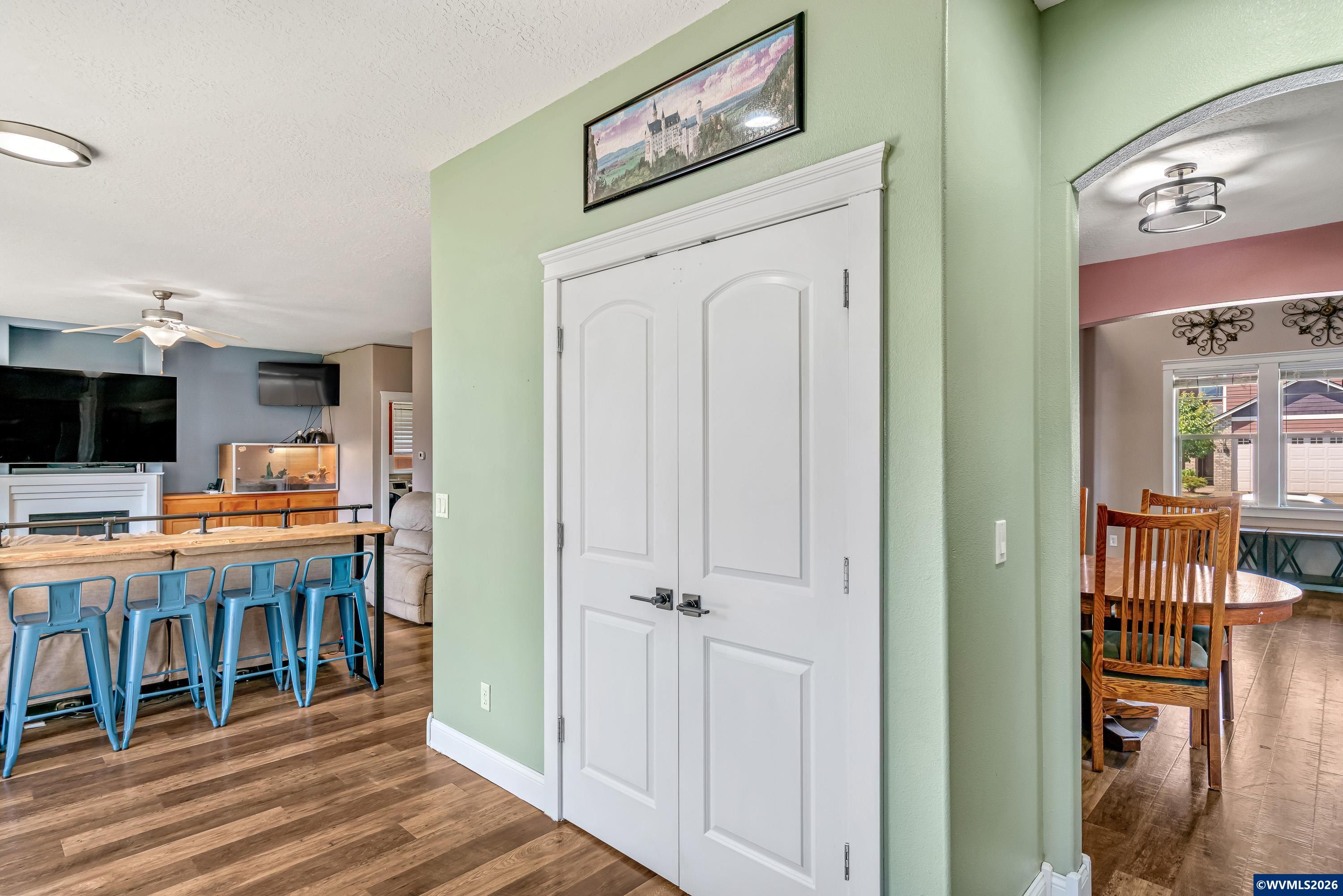 5128 Yukon Court Northeast Salem, OR 97305 - Photo 14 of 41