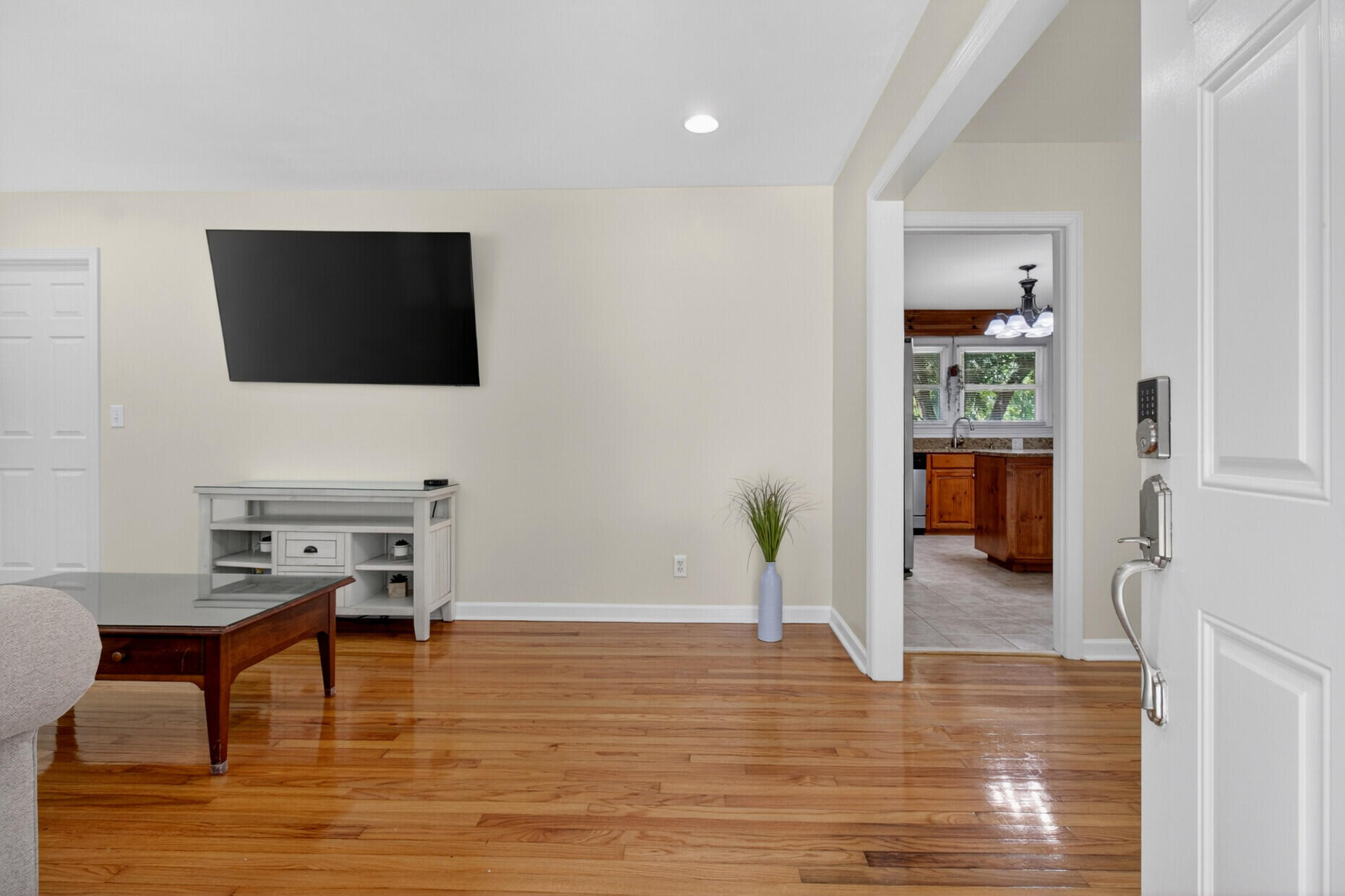 211 6th Avenue Mount Pleasant, SC 29464 - Photo 21 of 50 32_IMG_4197_mls