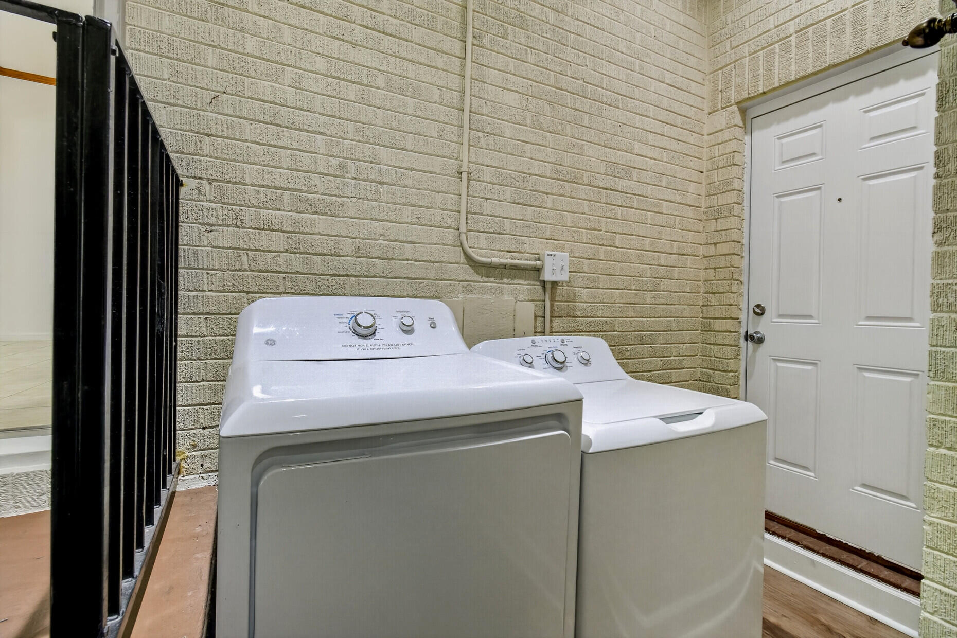211 6th Avenue Mount Pleasant, SC 29464 - Photo 43 of 50 54_IMG_4312_mls