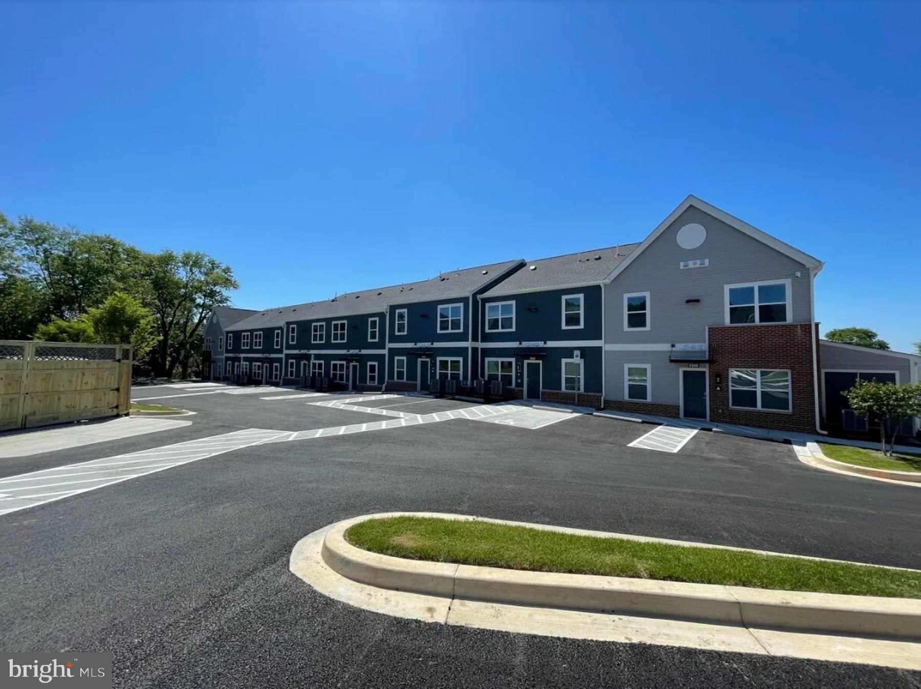 4907 Hamilton Avenue, Unit B Baltimore, MD 21206 - Photo 13 of 15 Building Exterior