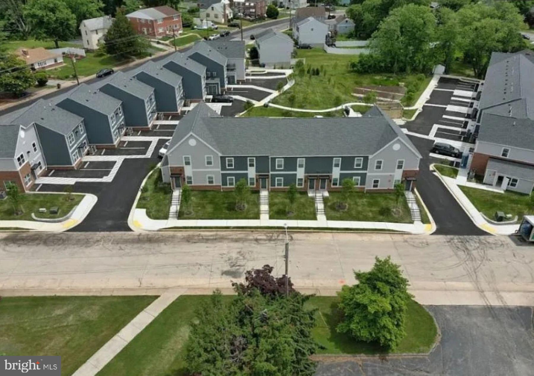 4907 Hamilton Avenue, Unit B Baltimore, MD 21206 - Photo 14 of 15 Building Exterior