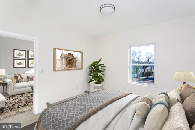 $1,875 | 4907 Hamilton Avenue, Unit B, Baltimore, MD 21206