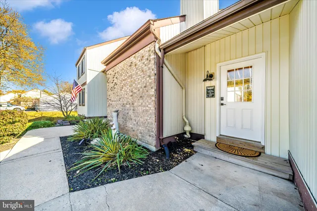 $729,900 | 2915 Loch Haven Court, Ijamsville, MD 21754