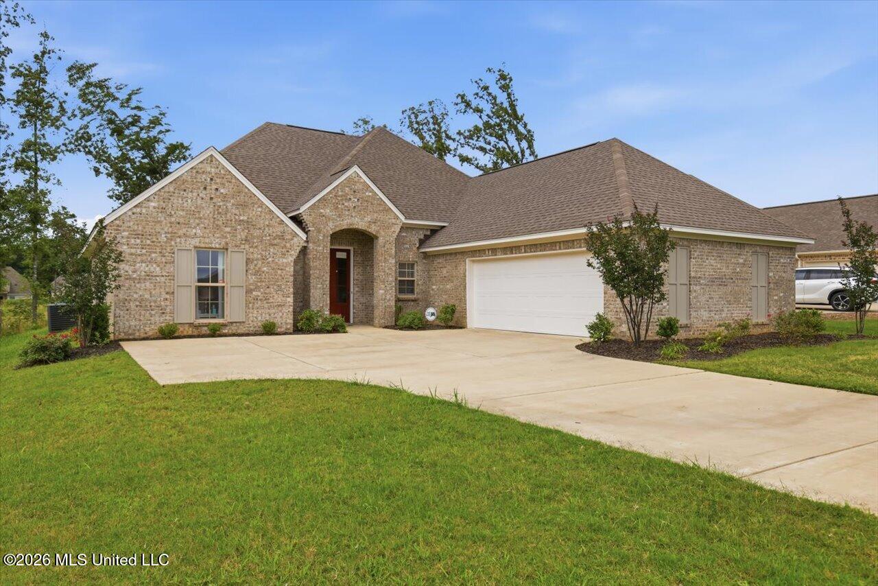124 Autumn Drive Madison, MS 39110 - Photo 1 of 21 03-124 Autumn Dr _ Hometoursms.com