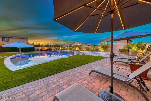 $2,200,000 | 7602 Mount Spokane Court, Las Vegas, NV 89113