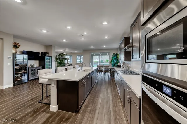 $2,200,000 | 7602 Mount Spokane Court, Las Vegas, NV 89113