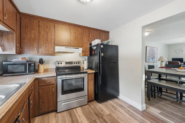 $399,000 | 15 A David Drive, Hudson, NH 03051