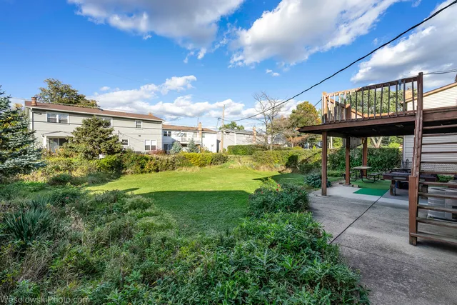 $449,000 | 1822 West Catalpa Lane, Mount Prospect, IL 60056