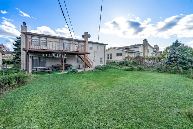 $449,000 | 1822 West Catalpa Lane, Mount Prospect, IL 60056